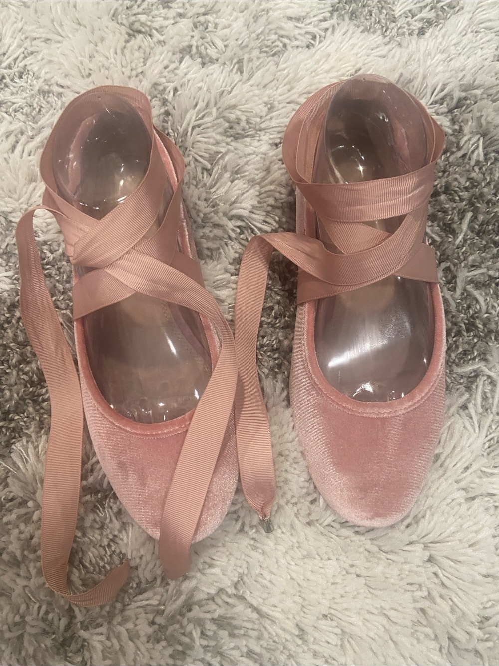 Women's Pink Velvet Ballet Tie Flats size 6.5